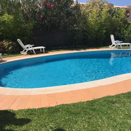 Prestige For - - Avenida Do Parque Vilamoura