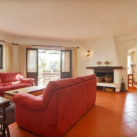 3 Quartos, Piscina, Bbq, Jardim, Prestige For Villa